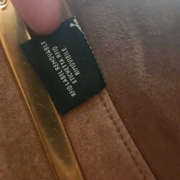 New with Tag Moonlight Fendi Crossbody with Dustcover Box and COA and care card - Picture 13 of 16